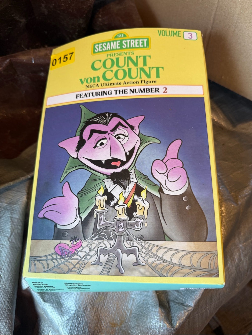 Sesame Street Count von Count Action Figure in Yellow Packaging